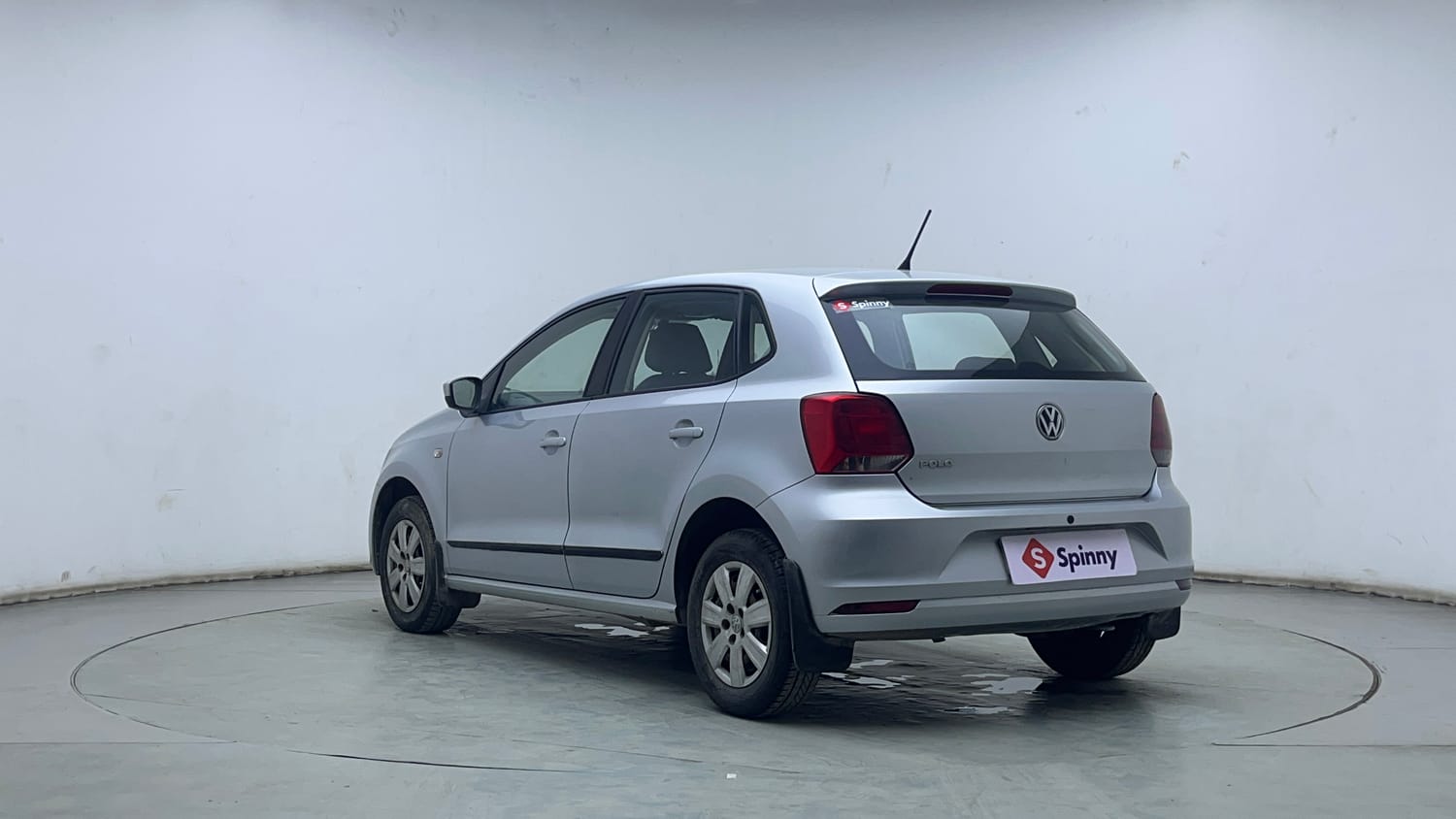Used 2015 Volkswagen Polo Trendline 1.2L (P) Petrol Manual exterior LEFT REAR CORNER VIEW
