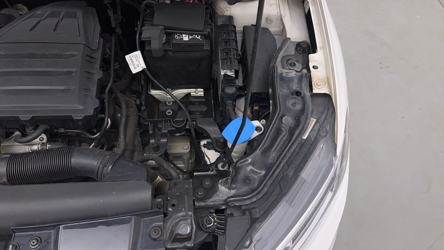 Used 2024 Volkswagen Virtus Topline 1.0 TSI AT Petrol Automatic engine ENGINE LEFT SIDE VIEW