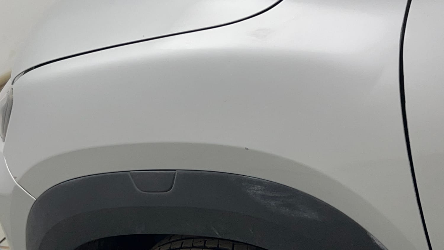 Used 2024 Renault Kwid RXT 1.0L AMT Petrol Automatic dents MINOR SCRATCH