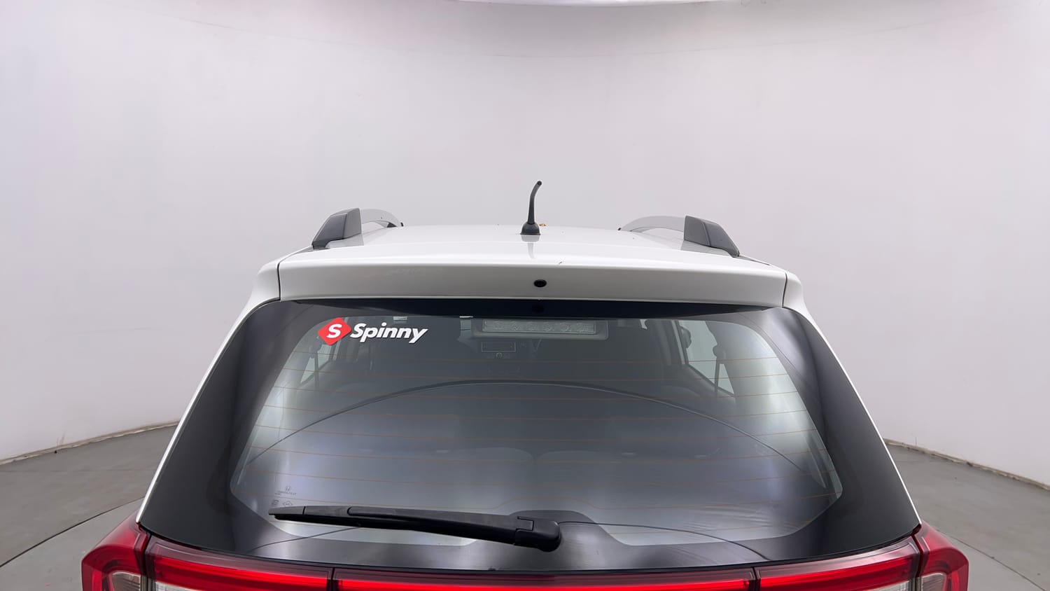 Used 2019 Honda BR-V V Petrol Petrol Manual exterior BACK WINDSHIELD VIEW