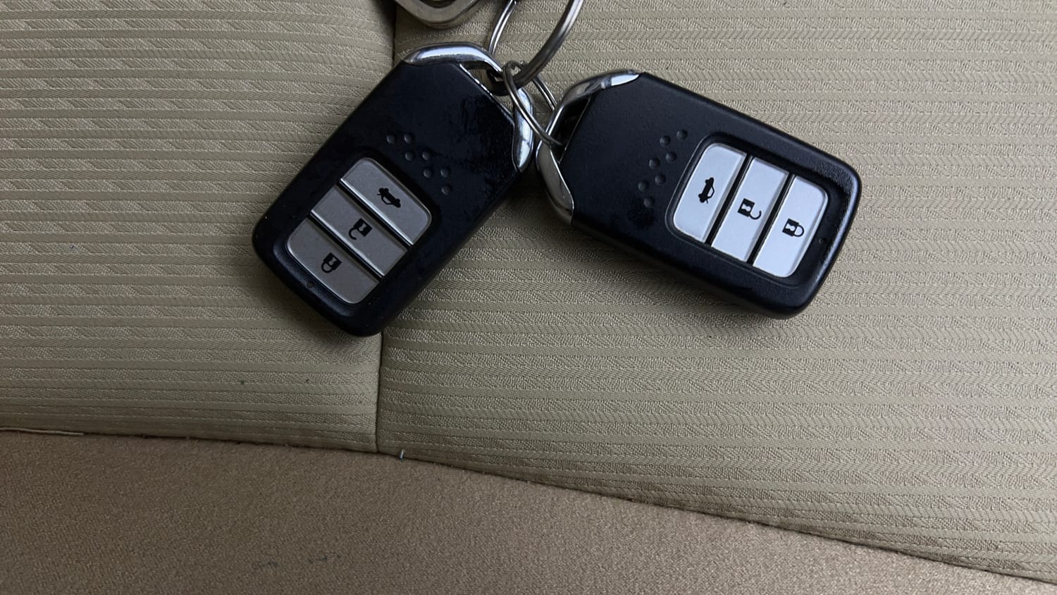 Used 2022 Honda City 4th Generation V Petrol Petrol Manual extra CAR KEY VIEW