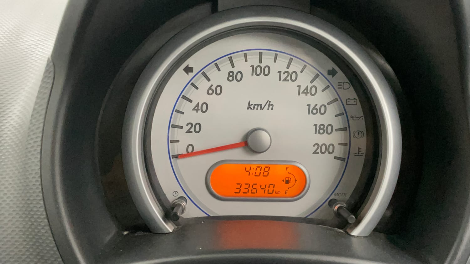 Used 2014 Maruti Suzuki Ritz Lxi BS-IV Petrol Manual interior CLUSTERMETER VIEW
