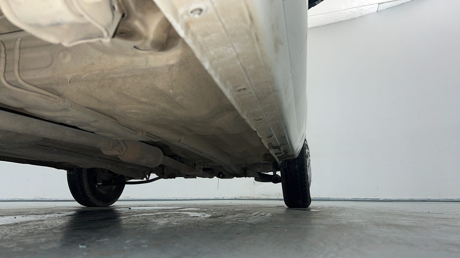 Used 2017 Maruti Suzuki Alto 800 LXi Petrol Manual extra REAR RIGHT UNDERBODY VIEW