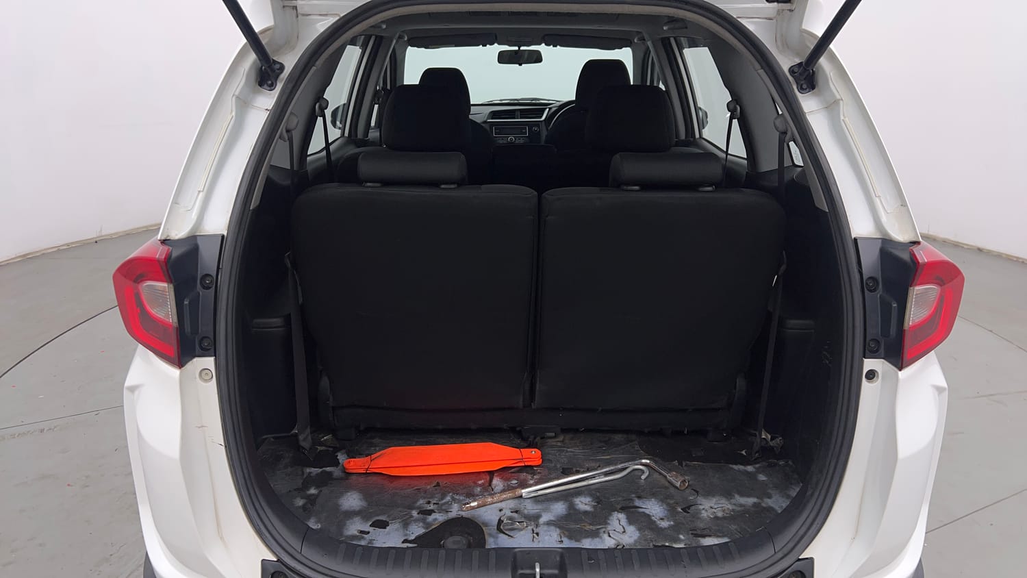 Used 2019 Honda BR-V V Petrol Petrol Manual interior DICKY INSIDE VIEW