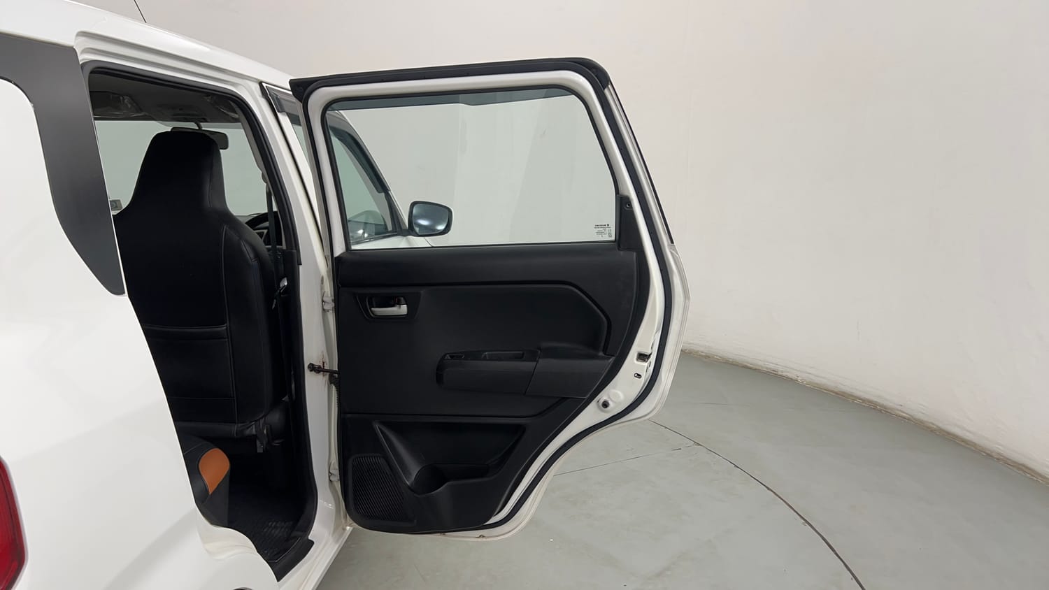 Used 2019 Maruti Suzuki Wagon R 1.0 VXI AMT Petrol Automatic interior RIGHT REAR DOOR OPEN VIEW