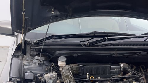 Used 2019 Maruti Suzuki Ciaz Alpha Hybrid 1.5 Petrol Manual engine ENGINE RIGHT SIDE HINGE & APRON VIEW