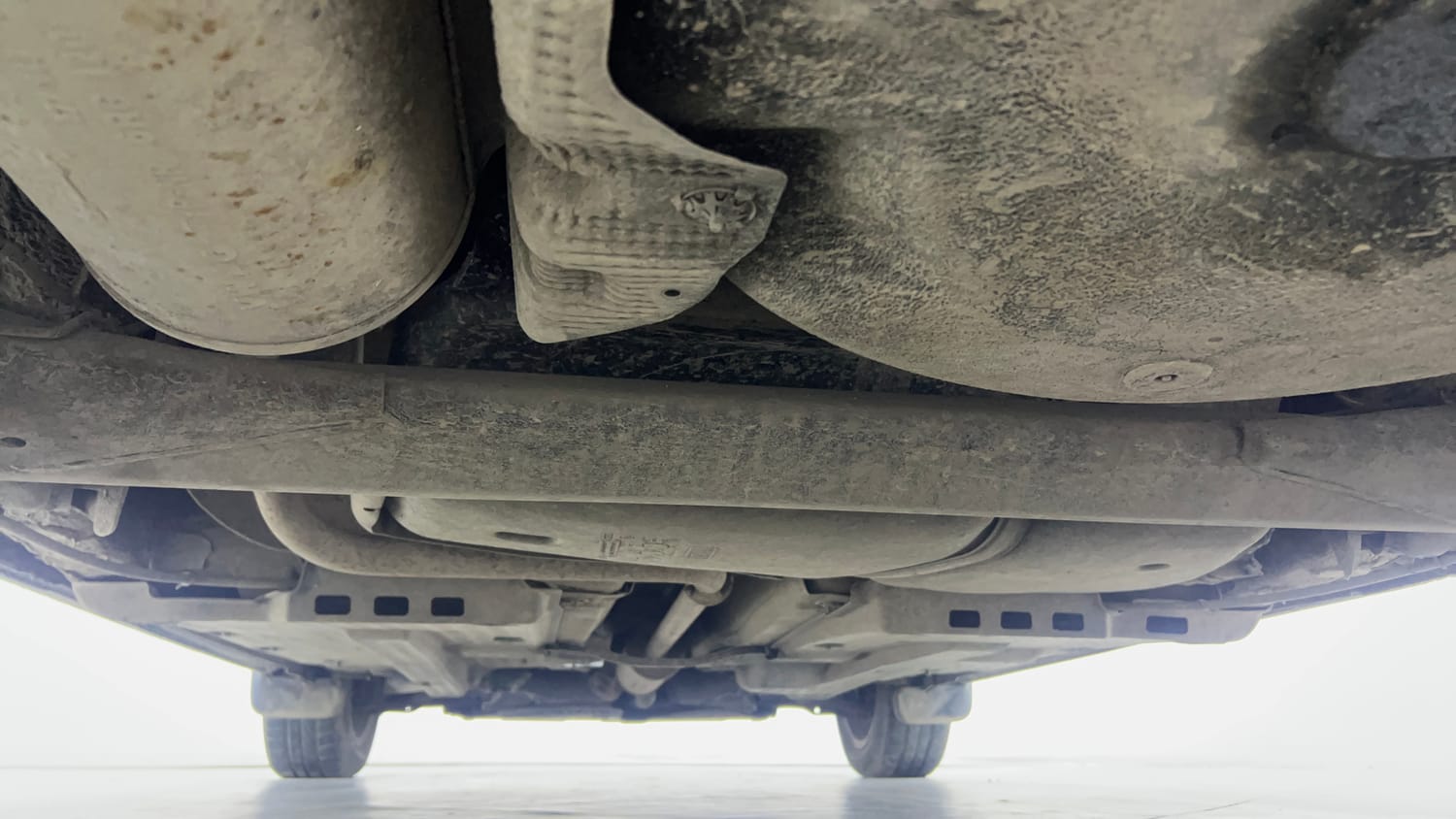 Used 2013 Volkswagen Polo Highline1.2L (P) Petrol Manual extra REAR UNDERBODY VIEW (TAKEN FROM REAR)