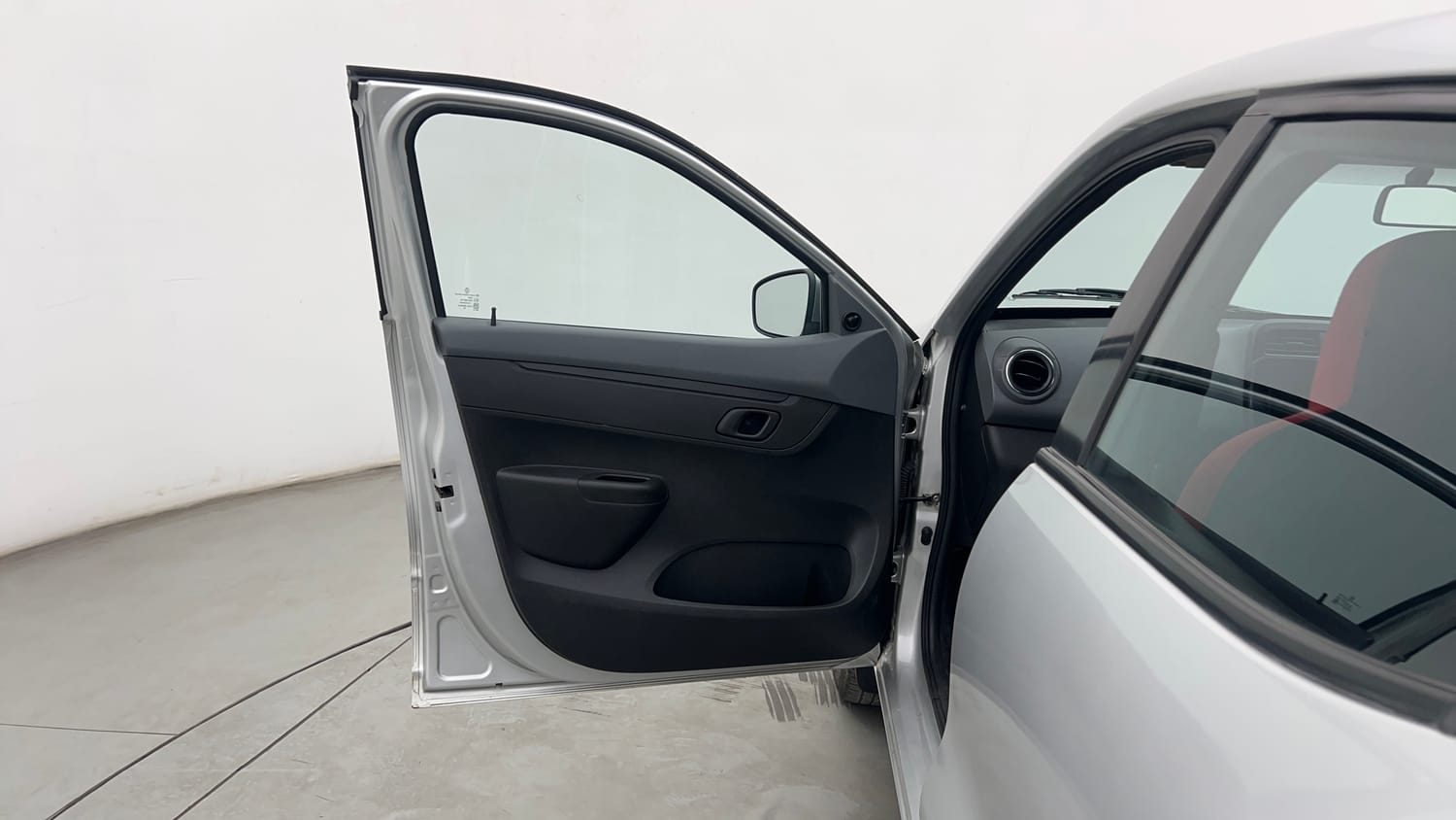 Used 2021 Renault Kwid RXT 1.0 AMT Opt Petrol Automatic interior LEFT FRONT DOOR OPEN VIEW