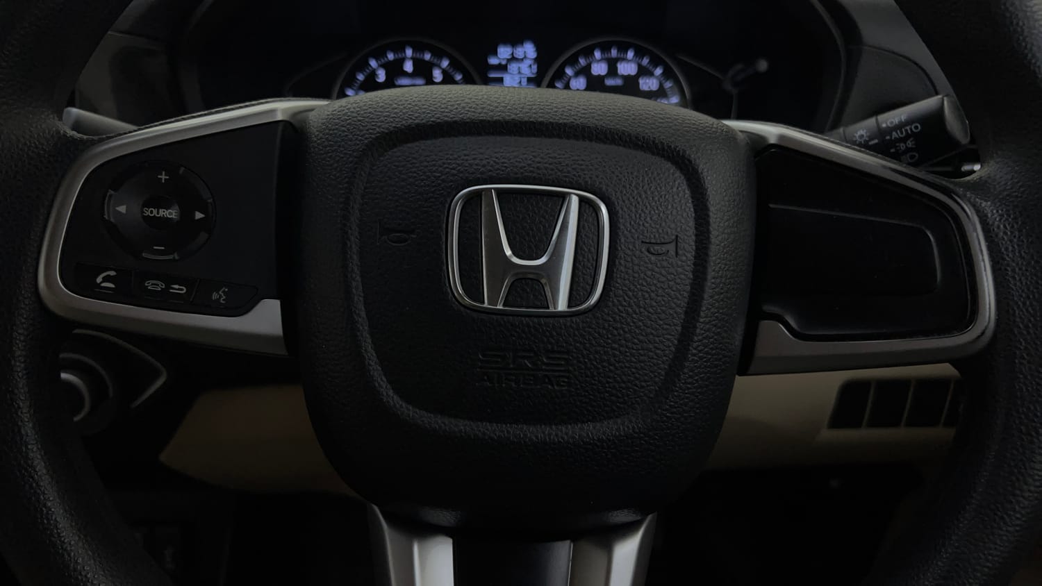 Used 2025 honda Amaze 2nd Generation VX 1.2 Petrol CVT Petrol Automatic top_features Airbags