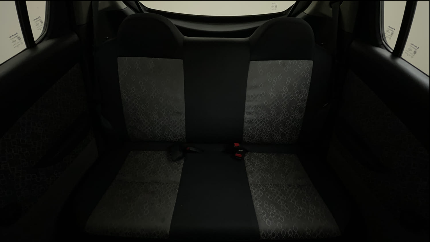 Used 2017 Maruti Suzuki Alto 800 LXi Petrol Manual interior REAR SEAT CONDITION VIEW