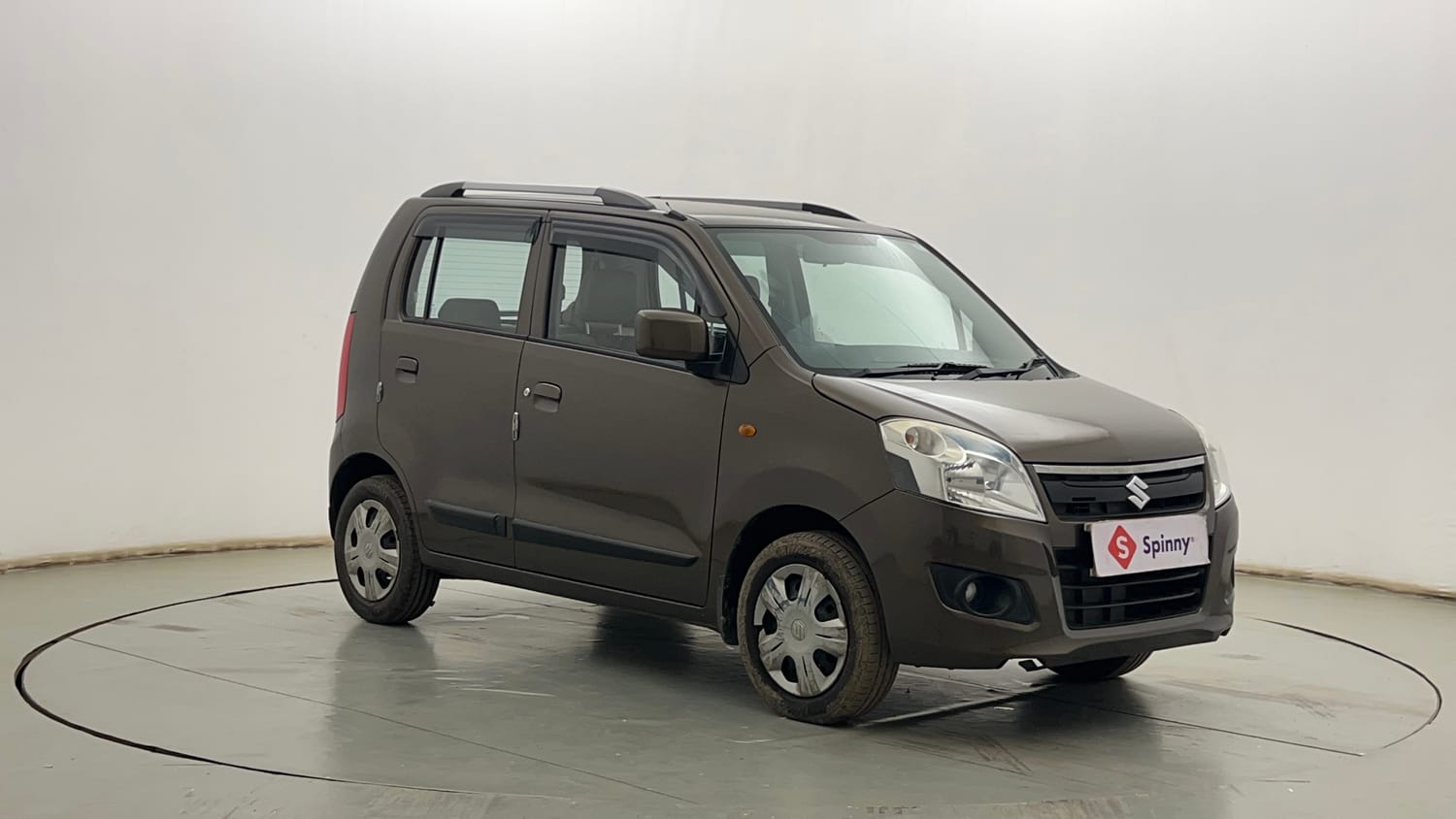 Used 2017 Maruti Suzuki Wagon R VXI Petrol Manual exterior RIGHT FRONT CORNER VIEW