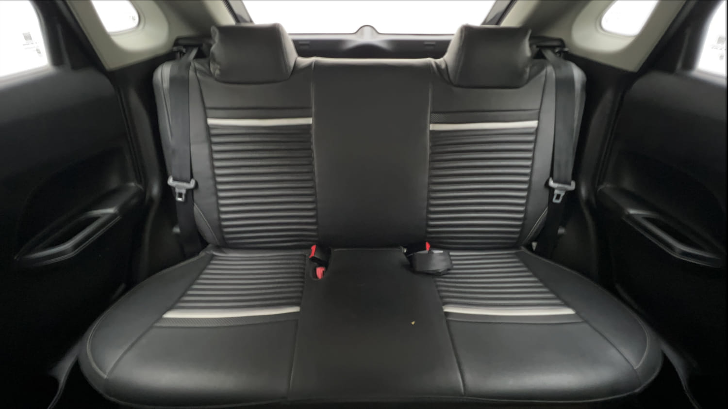 Used 2017 Maruti Suzuki Baleno Sigma 1.2 Petrol Manual interior REAR SEAT CONDITION VIEW