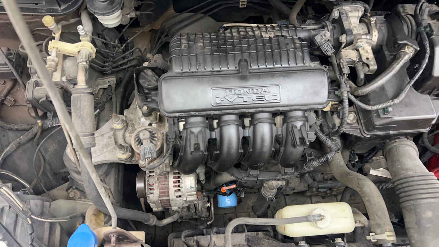 Used 2015 Honda City SV CVT Petrol Automatic engine ENGINE RIGHT SIDE VIEW