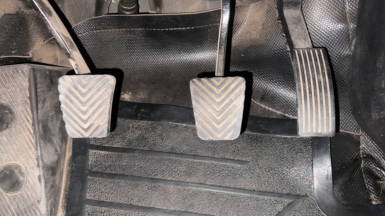 Used 2018 Hyundai Elite i20 Asta 1.2 (O) Petrol Manual interior PEDALS VIEW
