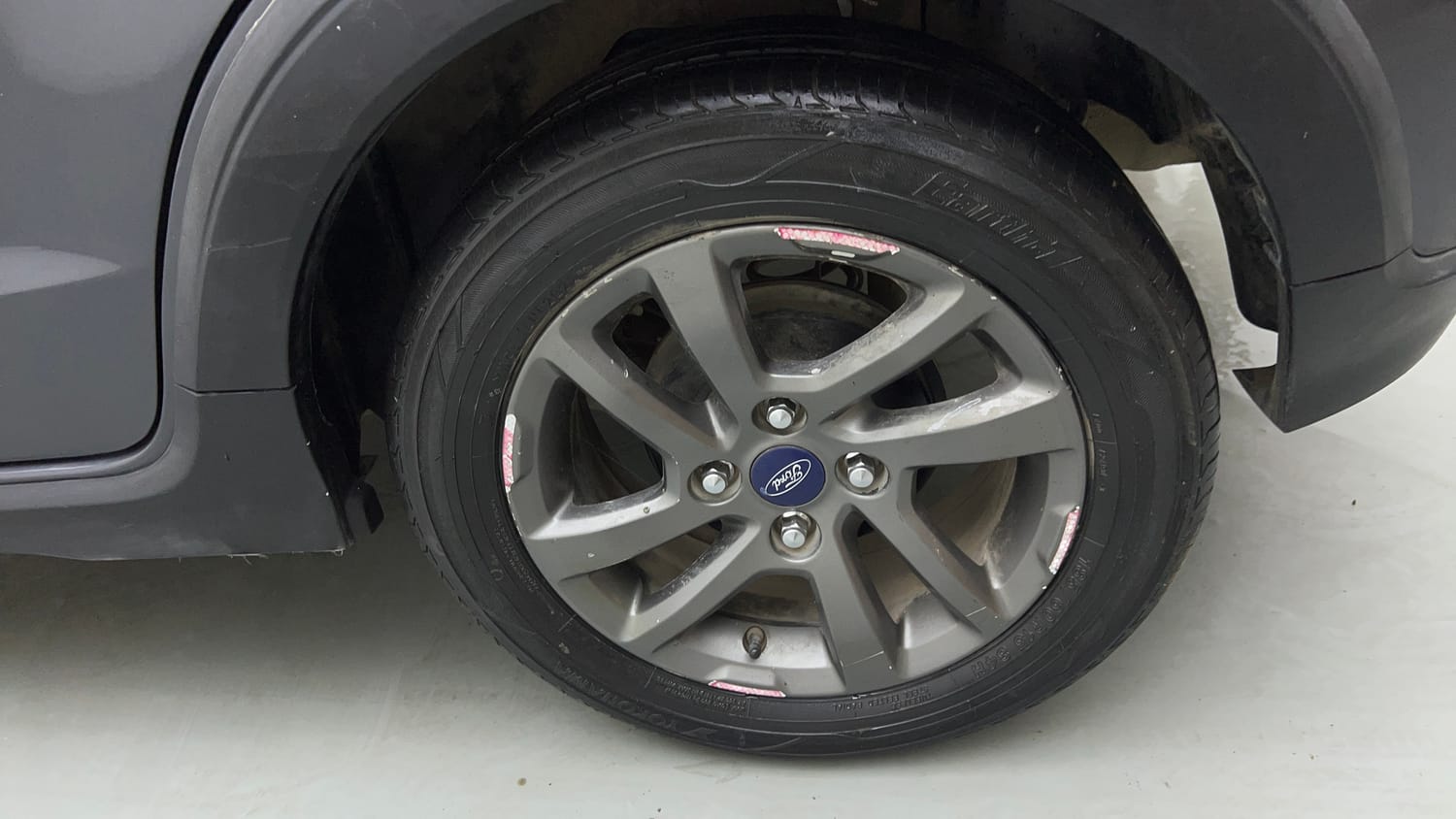 Used 2018 Ford Freestyle Titanium Plus 1.2 Ti-VCT Petrol Manual tyres LEFT REAR TYRE RIM VIEW