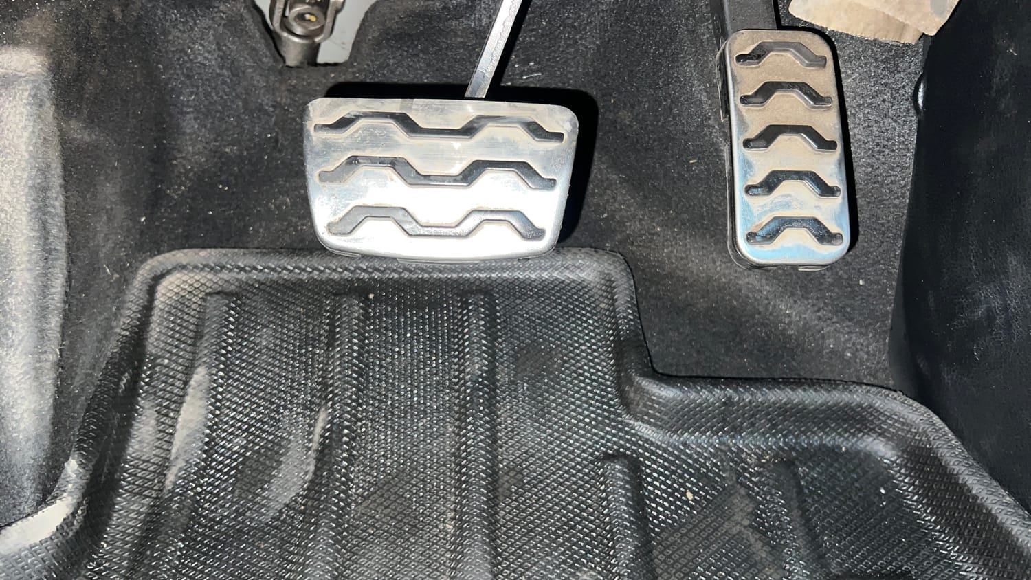 Used 2021 Kia Seltos GTX Plus DCT 1.4 Petrol Automatic interior PEDALS VIEW