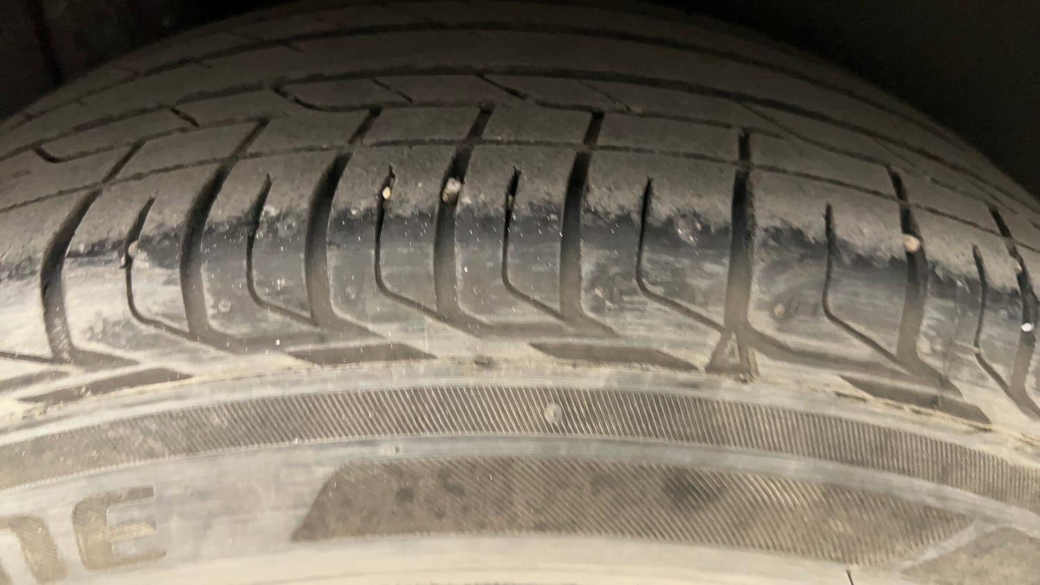 Used 2017 Maruti Suzuki S-Cross Alpha 1.3 Diesel Manual tyres RIGHT REAR TYRE TREAD VIEW