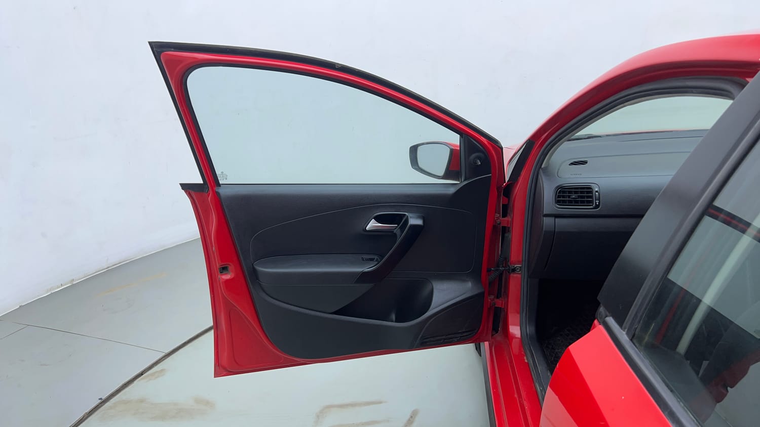 Used 2021 Volkswagen Polo Trendline 1.0L MPI Petrol Manual interior LEFT FRONT DOOR OPEN VIEW