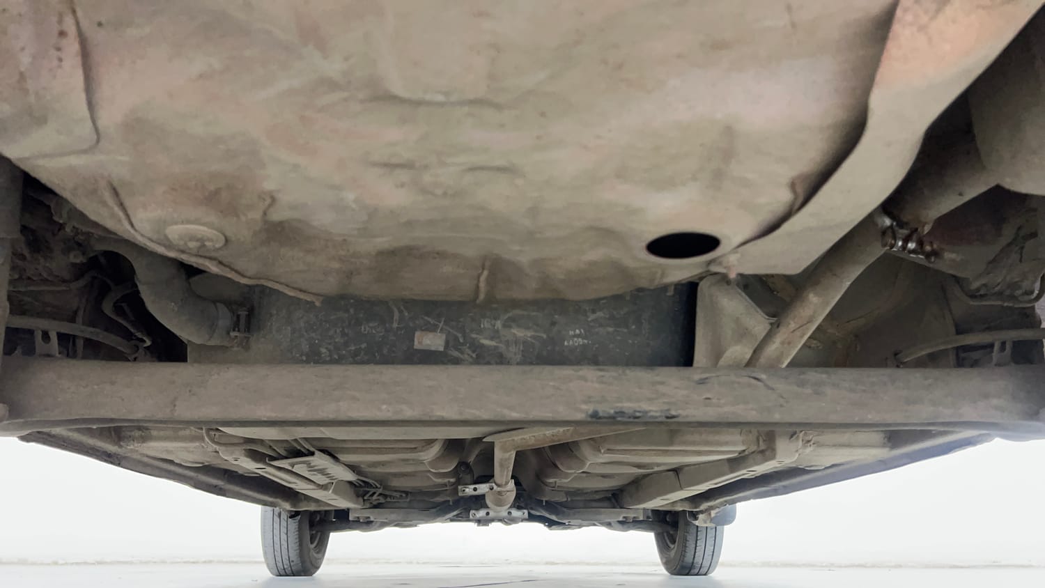 Used 2013 Hyundai i10 Era 1.1 iRDE2 Petrol Manual extra REAR UNDERBODY VIEW (TAKEN FROM REAR)