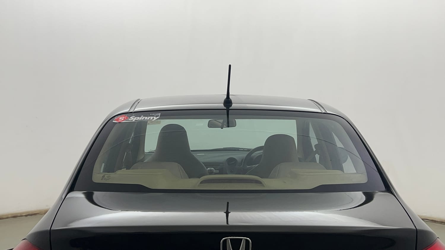 Used 2015 Honda Amaze 1.2 E i-VTEC Petrol Manual exterior BACK WINDSHIELD VIEW