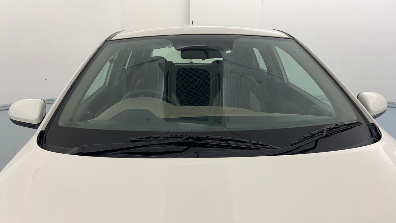 Used 2018 Hyundai Elite i20 Magna Executive 1.2 Petrol Manual exterior FRONT WINDSHIELD VIEW