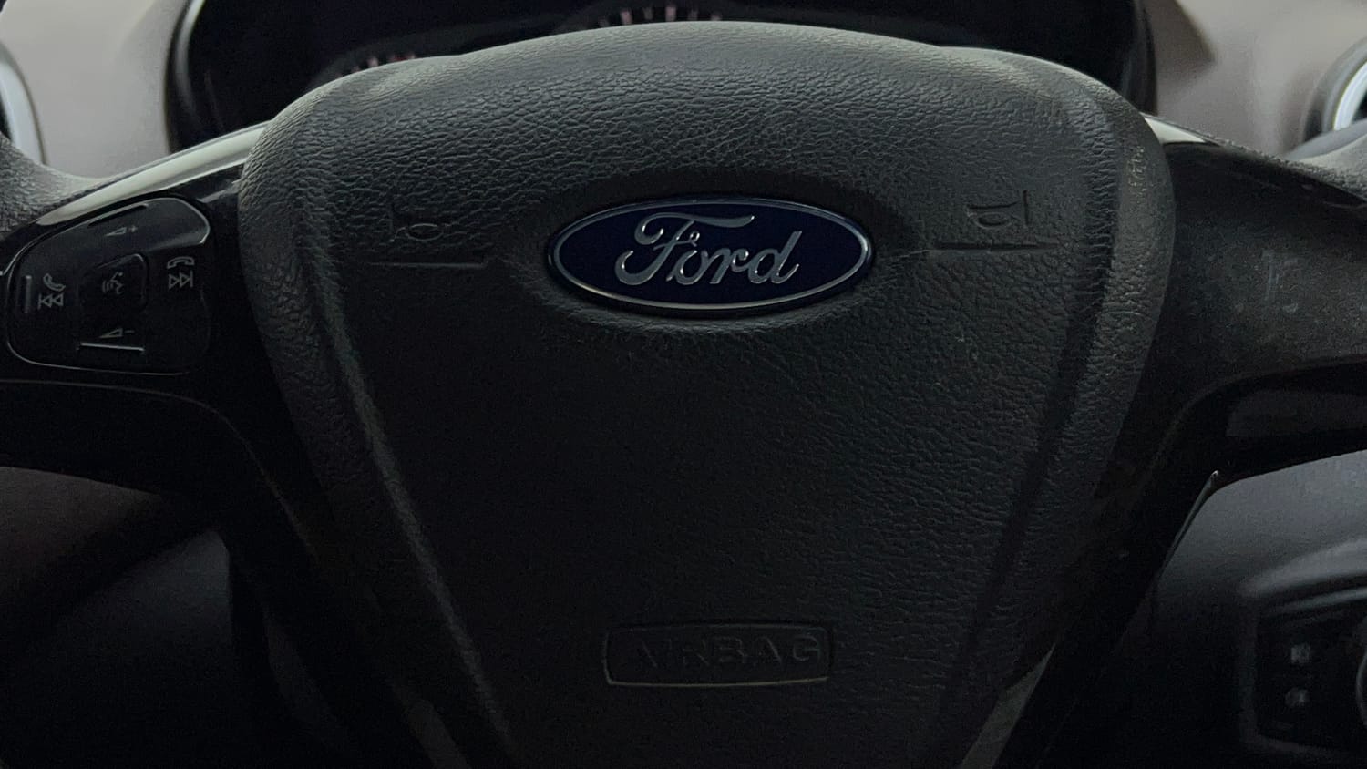 Used 2018 Ford Freestyle Titanium Plus 1.2 Ti-VCT Petrol Manual top_features Airbags