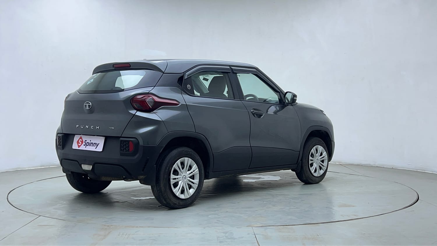 Used 2024 Tata Punch Pure CNG Cng Manual exterior RIGHT REAR CORNER VIEW