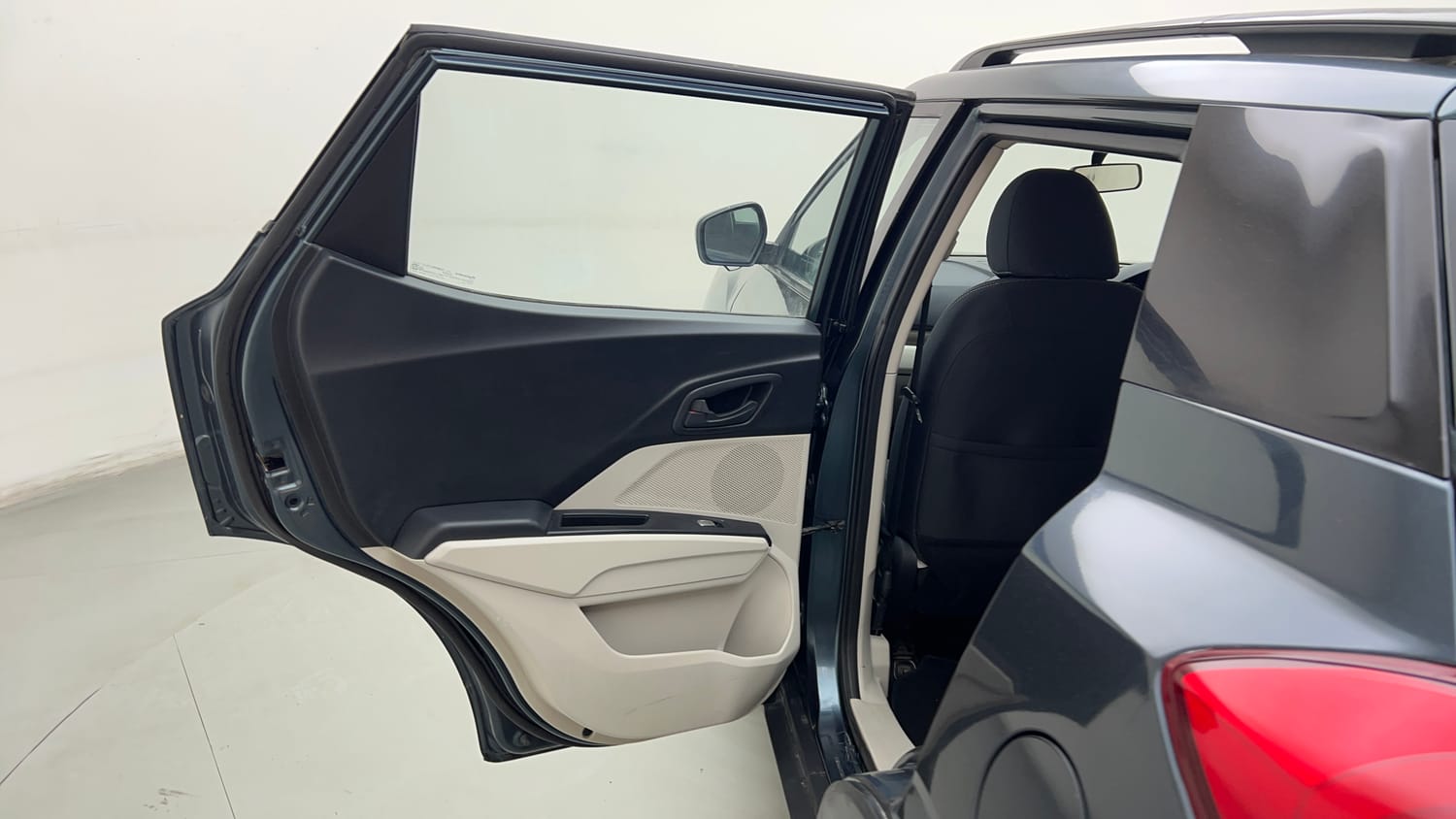 Used 2022 Mahindra XUV 300 W6 1.2 Petrol Petrol Manual interior LEFT REAR DOOR OPEN VIEW