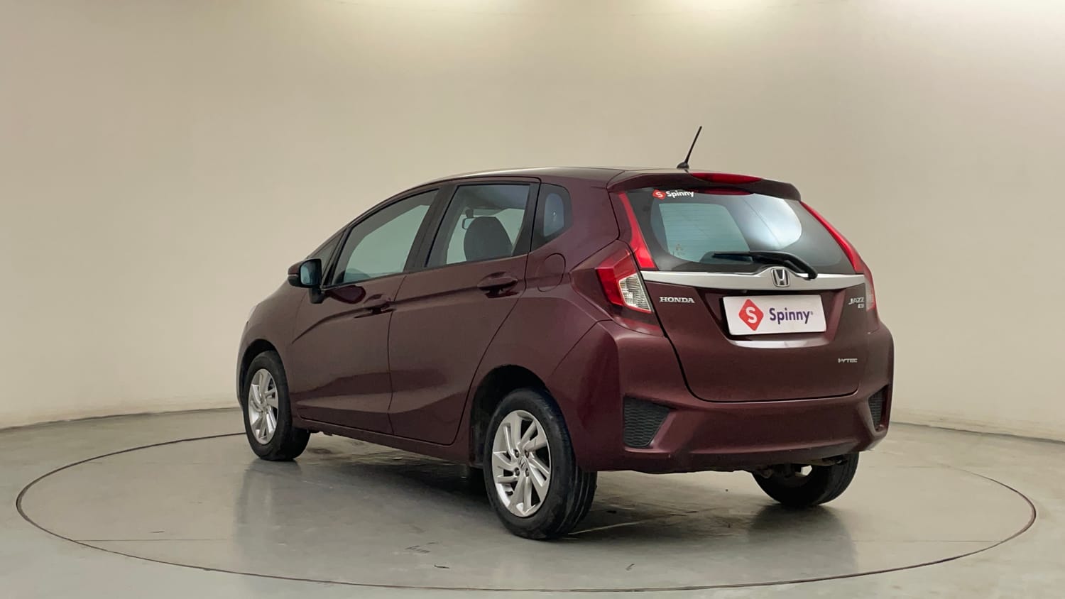 Used 2018 Honda Jazz V AT Petrol Petrol Automatic exterior LEFT REAR CORNER VIEW