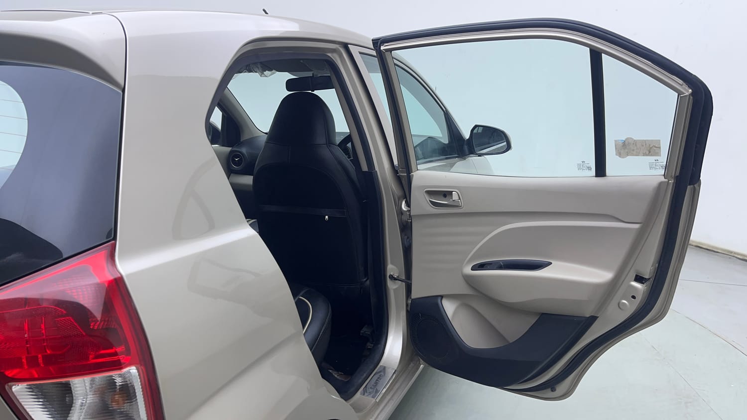 Used 2019 Hyundai Santro Asta Petrol Manual interior RIGHT REAR DOOR OPEN VIEW