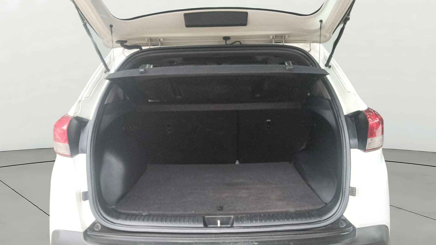 Used 2019 Hyundai Creta SX 1.6 AT CRDi Diesel Automatic interior DICKY INSIDE VIEW