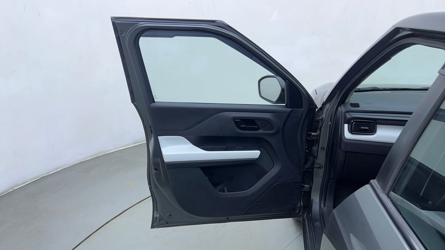 Used 2024 Tata Punch Pure CNG Cng Manual interior LEFT FRONT DOOR OPEN VIEW