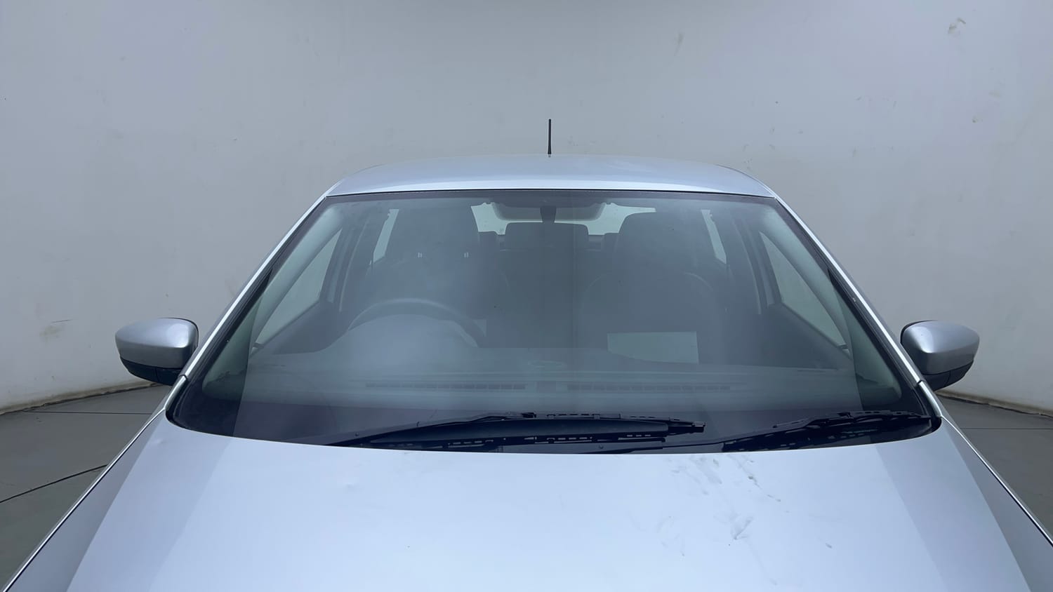 Used 2015 Volkswagen Polo Trendline 1.2L (P) Petrol Manual exterior FRONT WINDSHIELD VIEW