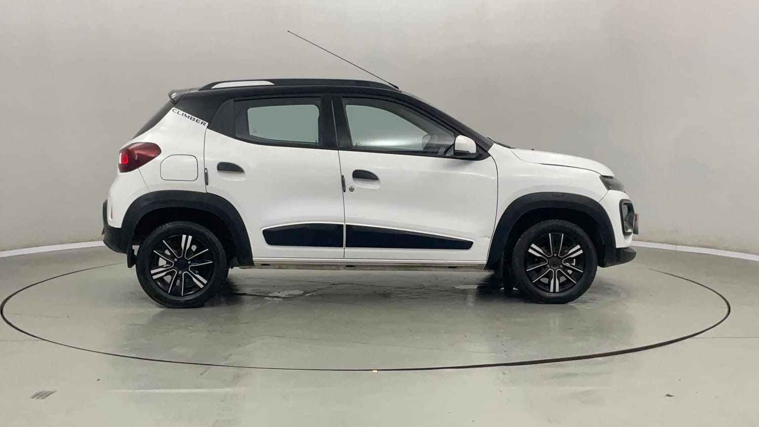 Used 2023 Renault Kwid CLIMBER AMT Petrol Automatic exterior RIGHT SIDE VIEW