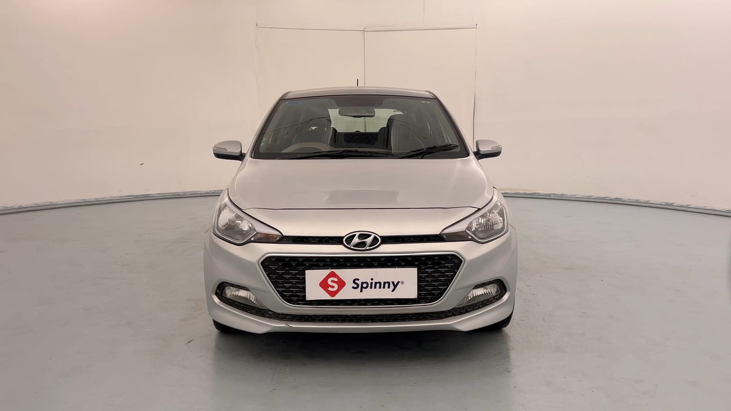Used 2014 Hyundai Elite i20 Sportz 1.2 Petrol Manual exterior FRONT VIEW