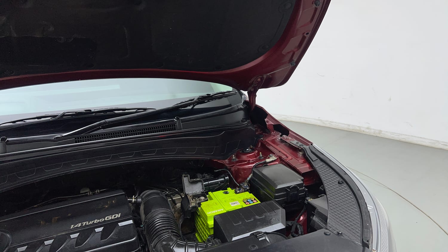Used 2021 Kia Seltos GTX Plus DCT 1.4 Petrol Automatic engine ENGINE LEFT SIDE HINGE & APRON VIEW
