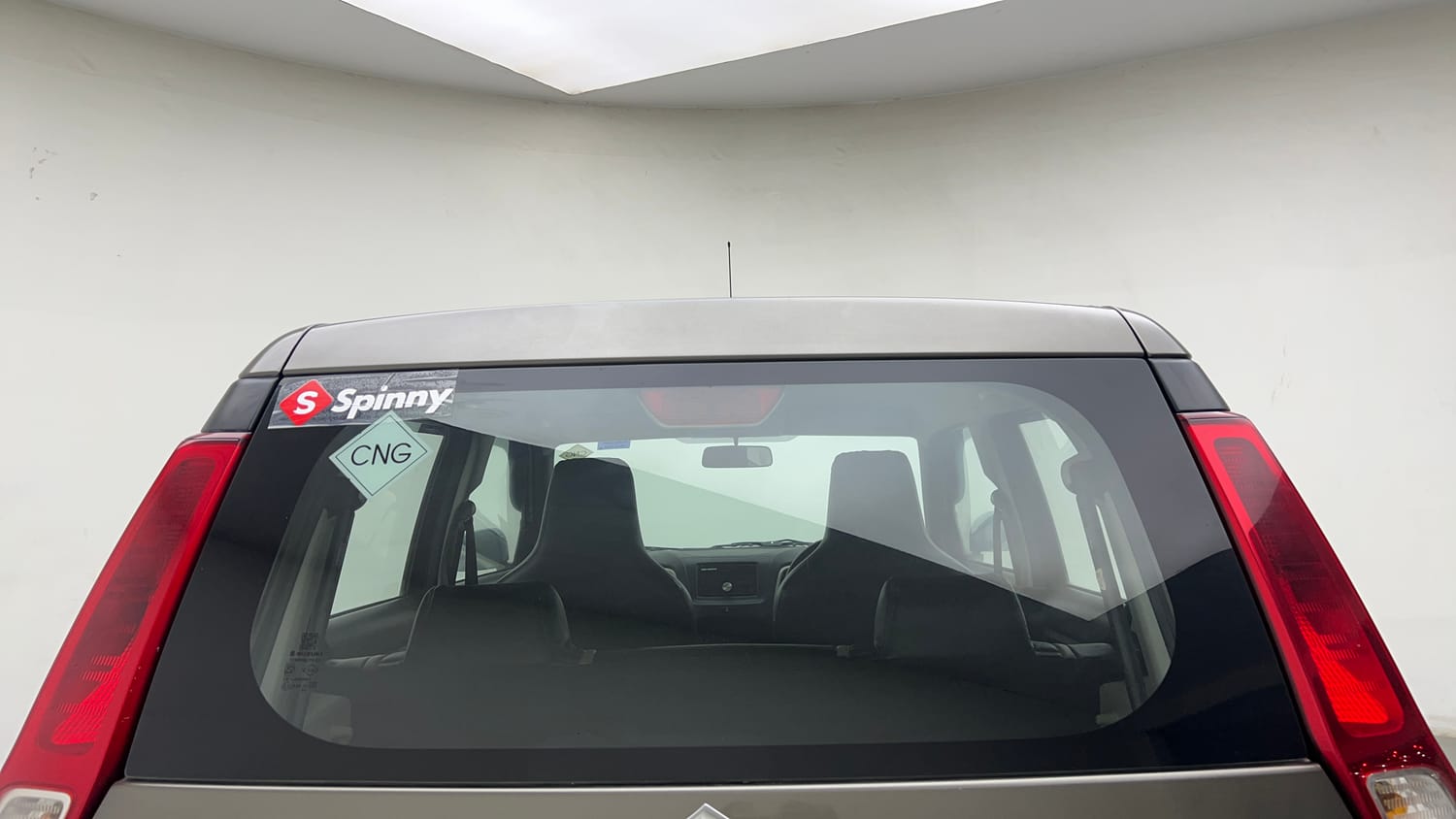 Used 2020 Maruti Suzuki Wagon R LXi 1.0 CNG Cng Manual exterior BACK WINDSHIELD VIEW