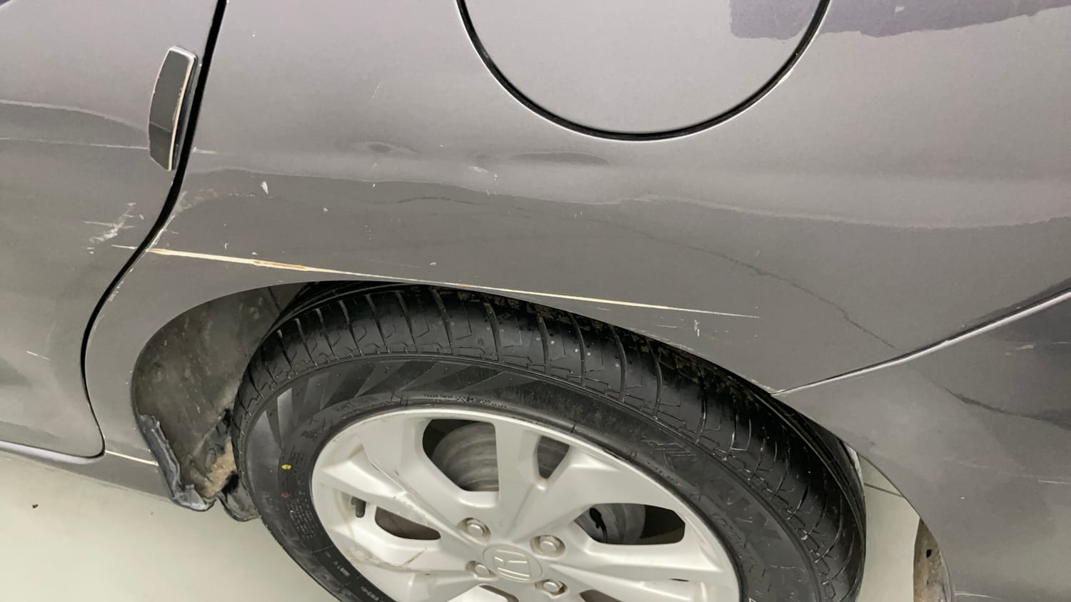 Used 2018 Honda Amaze 1.2 V MT Petrol Petrol Manual dents MINOR SCRATCH