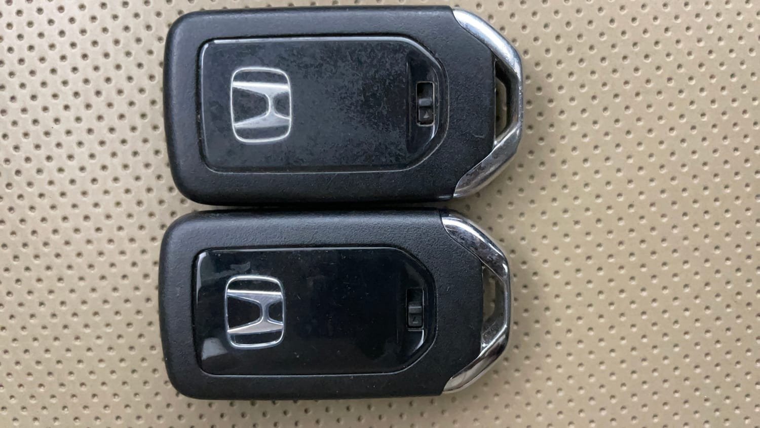 Used 2018 Honda Amaze 1.2 V MT Petrol Petrol Manual extra CAR KEY VIEW
