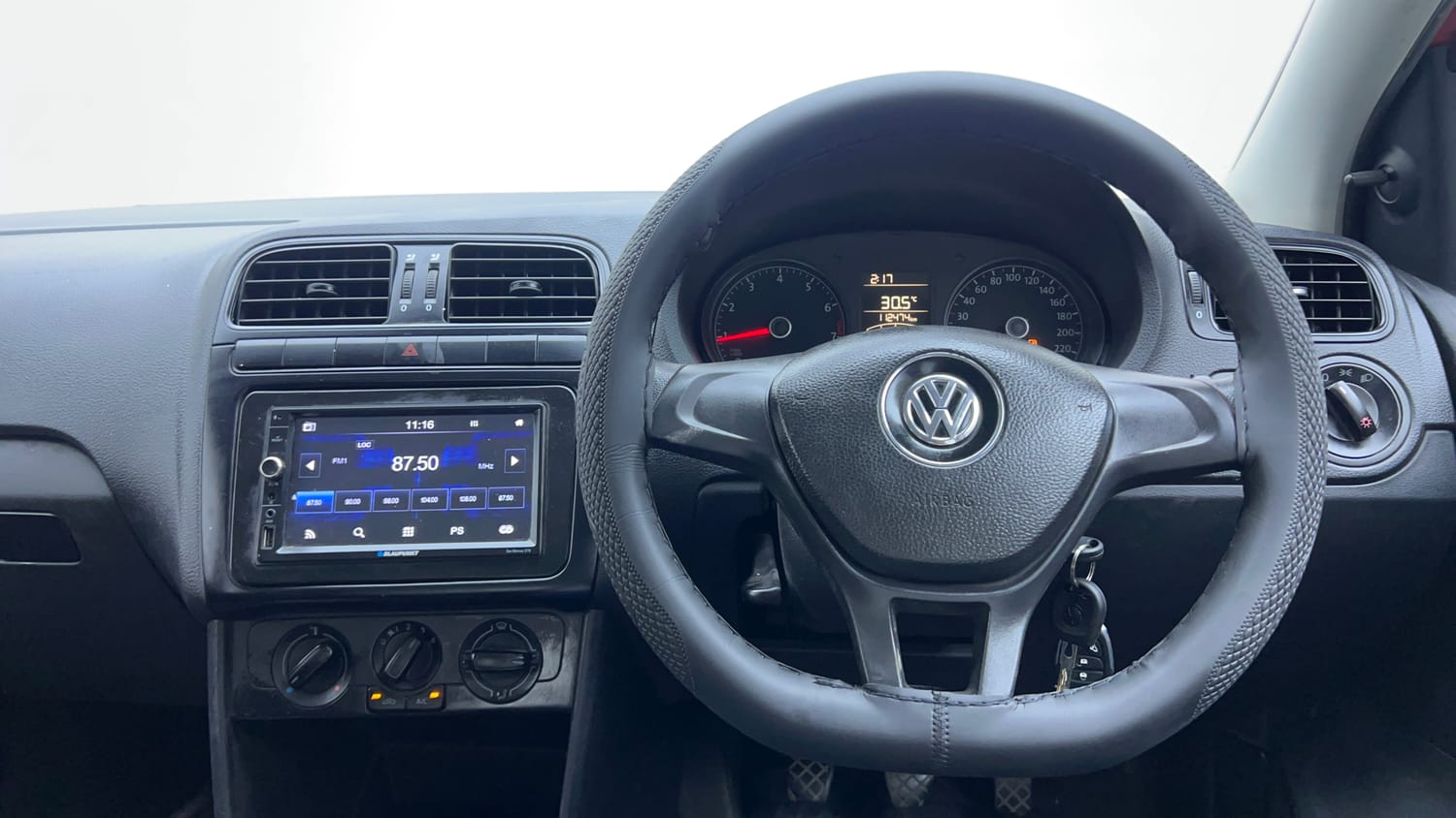 Used 2021 Volkswagen Polo Trendline 1.0L MPI Petrol Manual interior STEERING VIEW