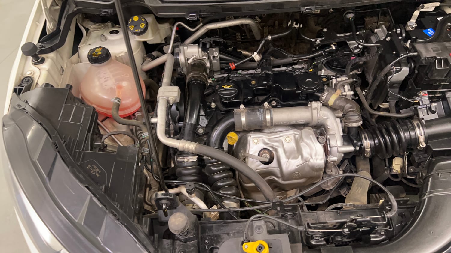 Used 2021 Ford EcoSport Titanium 1.5L TDCi Diesel Manual engine ENGINE RIGHT SIDE VIEW