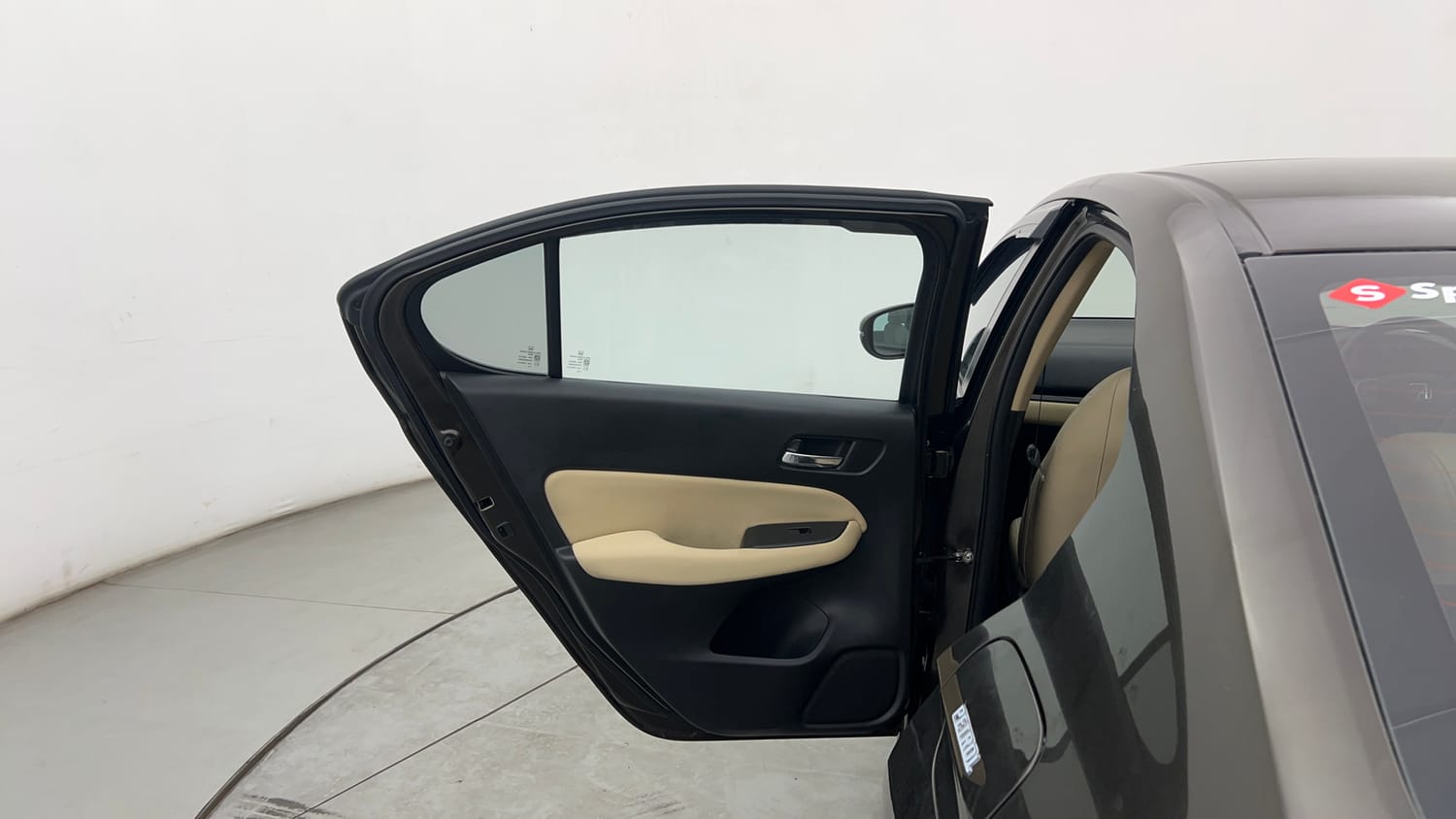 Used 2022 Honda City VX Petrol Petrol Manual interior LEFT REAR DOOR OPEN VIEW