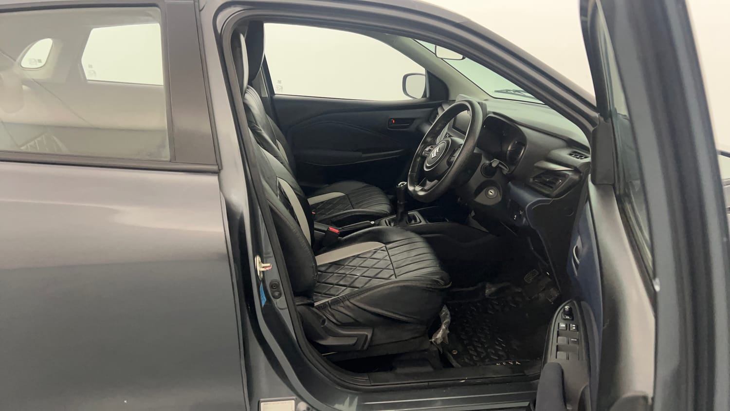 Used 2022 Maruti Suzuki Baleno Delta MT Petrol Manual interior RIGHT SIDE FRONT DOOR CABIN VIEW