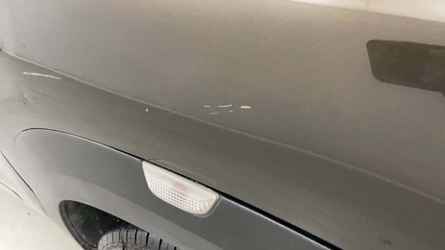 Used 2021 Renault Kwid RXT 1.0 AMT (O) Petrol Automatic dents MINOR DENT