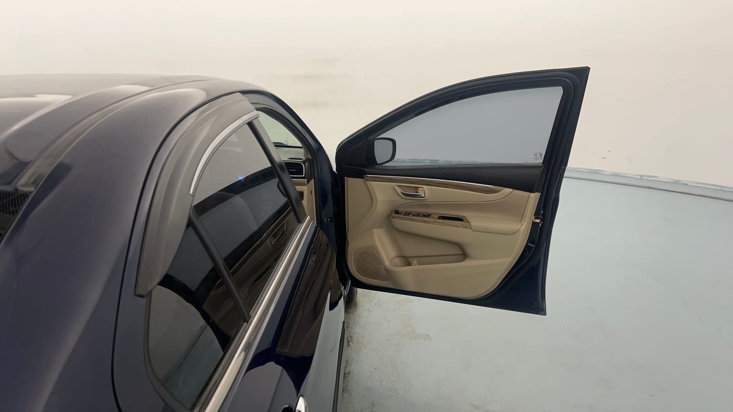 Used 2022 Maruti Suzuki Ciaz Alpha 1.5 Petrol Manual interior RIGHT FRONT DOOR OPEN VIEW