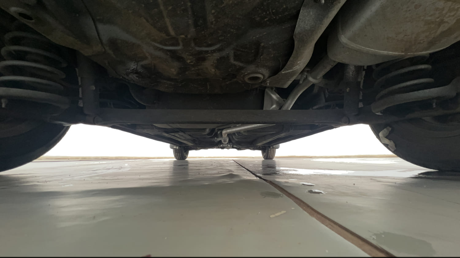 Used 2013 Hyundai i10 Magna 1.1 iRDE2 Petrol Manual extra REAR UNDERBODY VIEW (TAKEN FROM REAR)