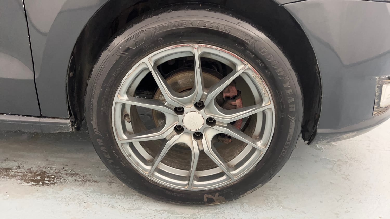 Used 2017 Skoda Rapid Ambition 1.5 TDI Diesel Manual tyres RIGHT FRONT TYRE RIM VIEW