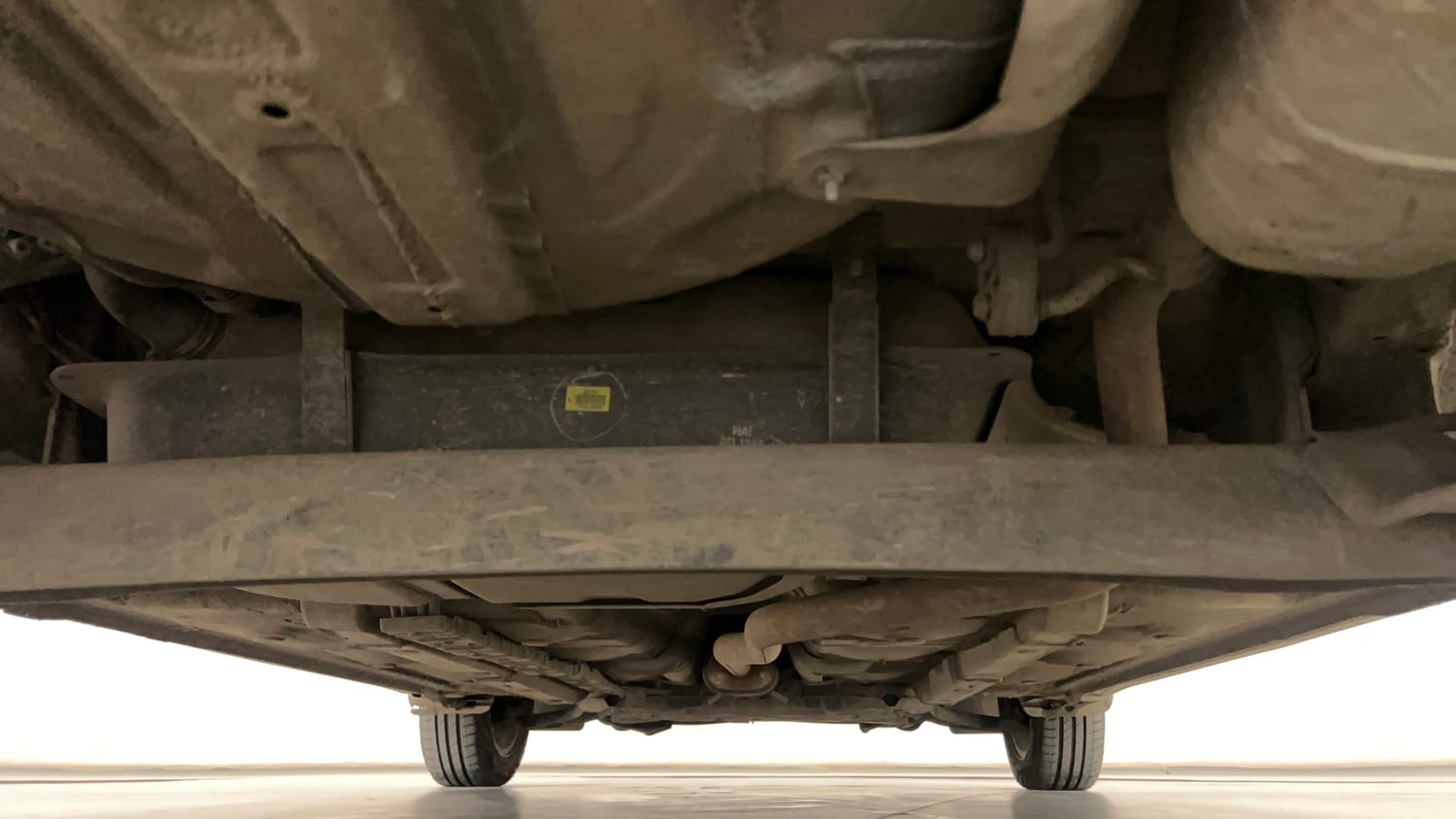 Used 2018 Hyundai Grand i10 Sportz AT 1.2 Kappa VTVT Petrol Automatic extra REAR UNDERBODY VIEW (TAKEN FROM REAR)