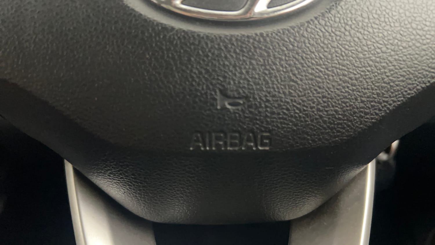 Used 2022 Hyundai Venue S Plus 1.2 Petrol Petrol Manual top_features Airbags
