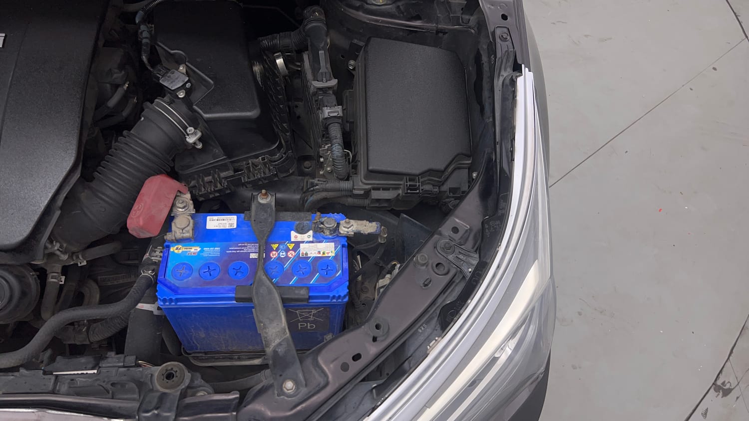 Used 2017 Toyota Corolla Altis VL CVT Petrol Petrol Automatic engine ENGINE LEFT SIDE VIEW
